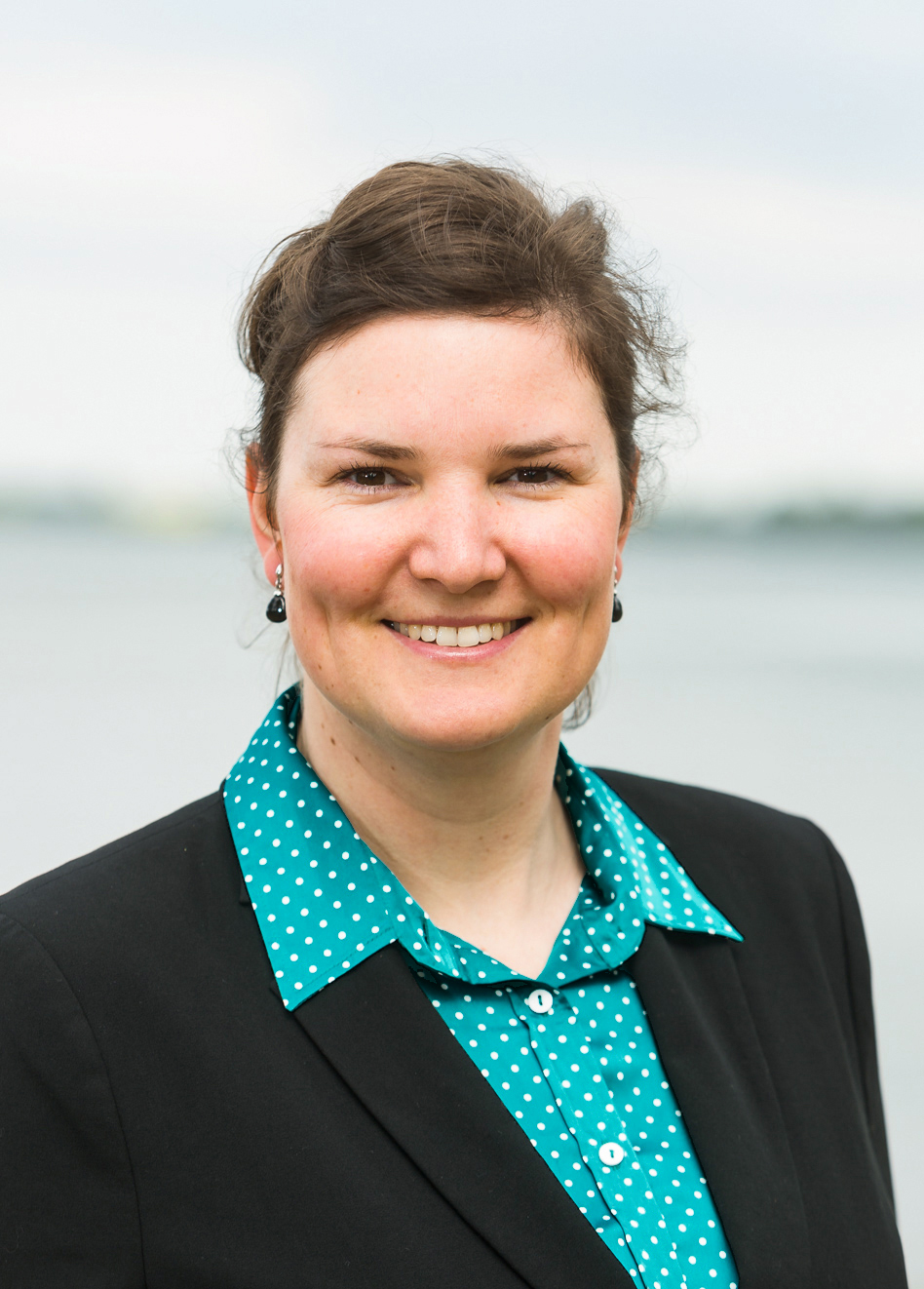 Yvonne Schiwik :